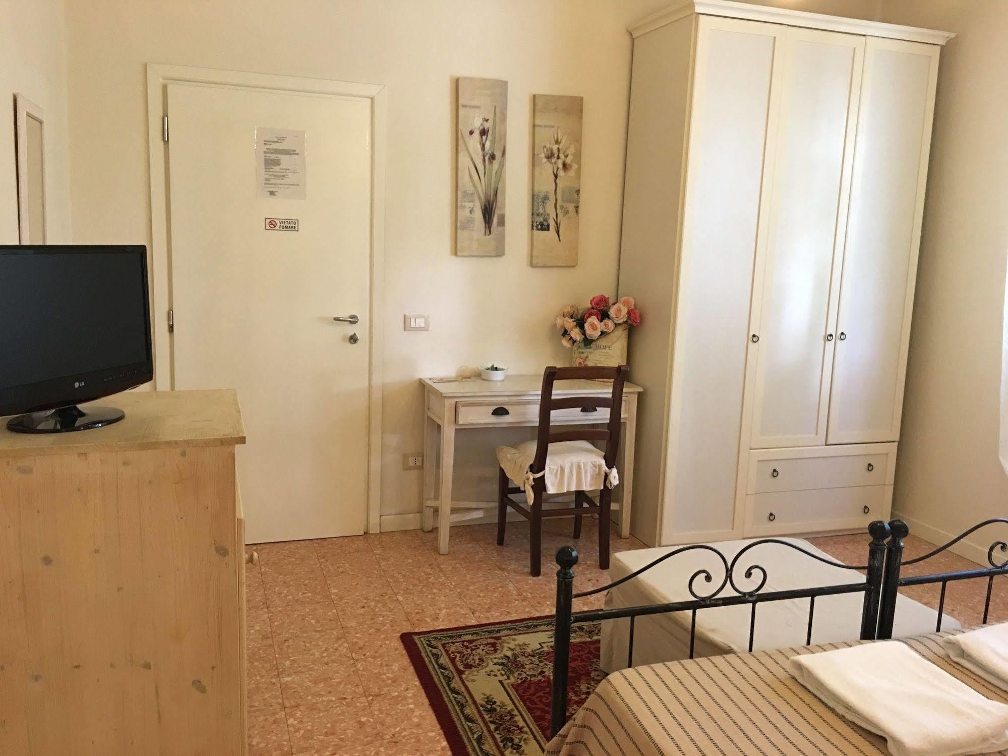 Affittacamere La Casa Di Ugo Ciglione Exteriér fotografie