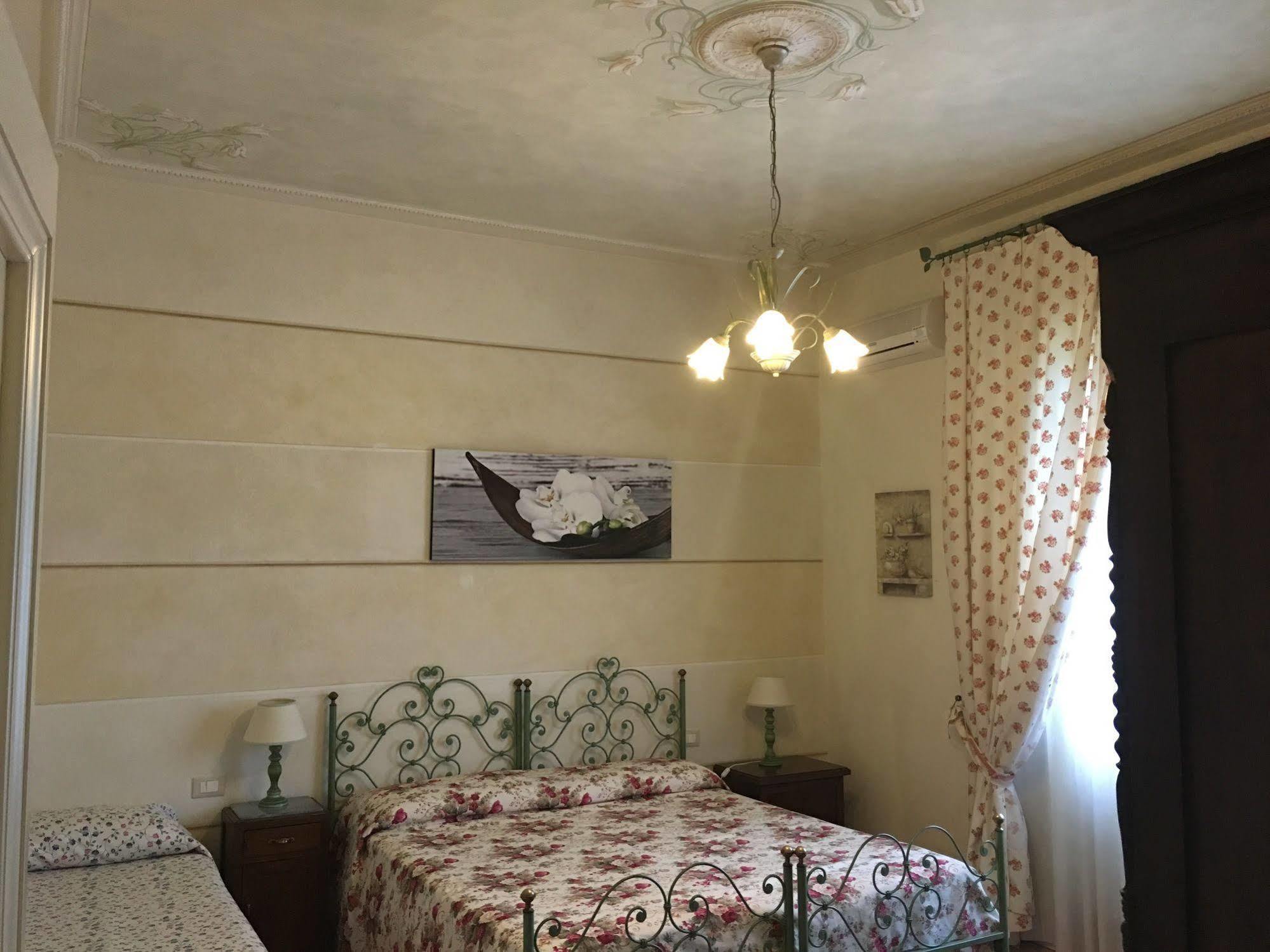 Affittacamere La Casa Di Ugo Ciglione Exteriér fotografie